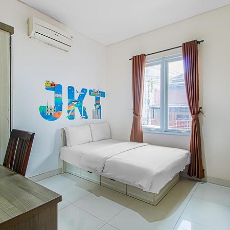 Anggrek Residence Jacarta Exterior foto